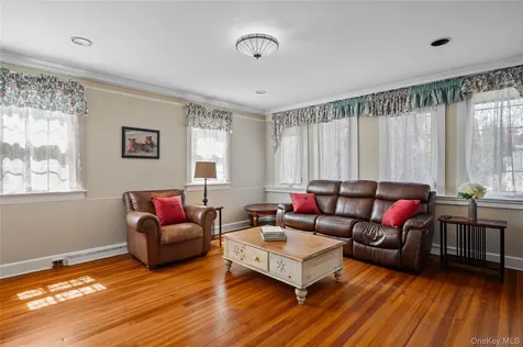 1 Pembroke Street New Rochelle NY 10801