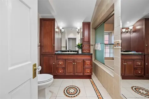 1 Pembroke Street New Rochelle NY 10801