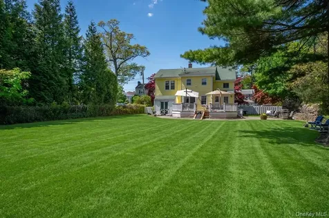 1 Pembroke Street New Rochelle NY 10801
