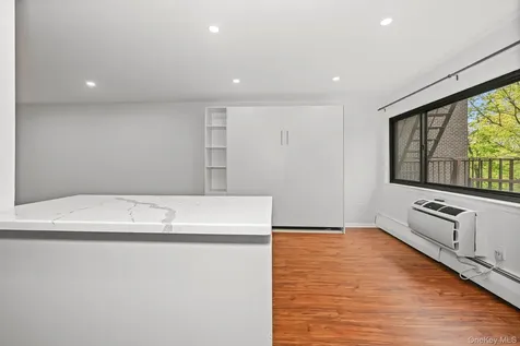 2221 Palmer Avenue New Rochelle NY 10801