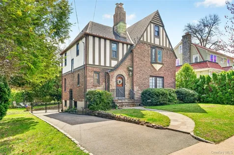 307 Hollywood Avenue Tuckahoe NY 10707