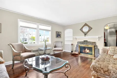 307 Hollywood Avenue Tuckahoe NY 10707