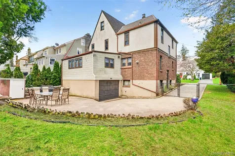 307 Hollywood Avenue Tuckahoe NY 10707