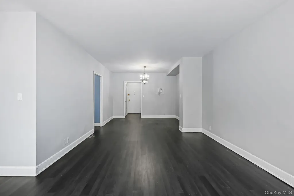 260 Garth Road Scarsdale NY 10583