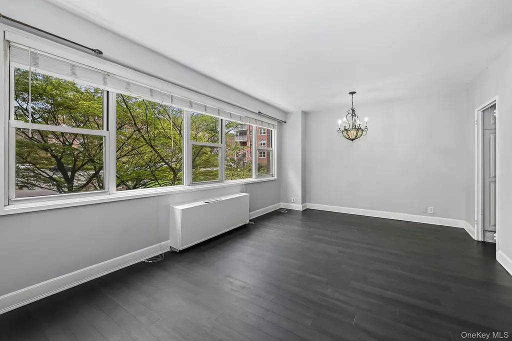 260 Garth Road Scarsdale NY 10583