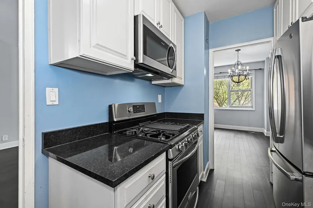 260 Garth Road Scarsdale NY 10583