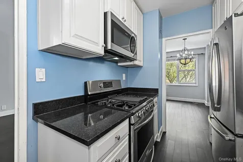 260 Garth Road Scarsdale NY 10583
