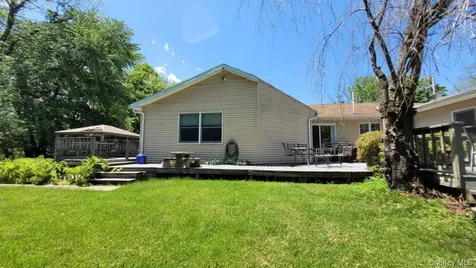 32 Old Route 199 Red Hook NY 12571