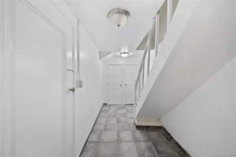2710 Lurting Avenue Bronx NY 10469