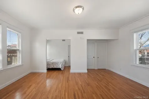 2710 Lurting Avenue Bronx NY 10469