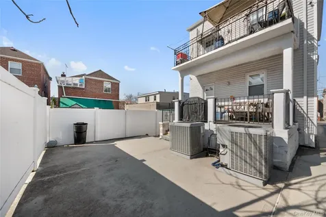 2710 Lurting Avenue Bronx NY 10469