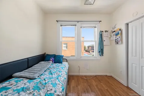 2710 Lurting Avenue Bronx NY 10469