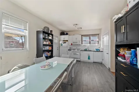 2710 Lurting Avenue Bronx NY 10469