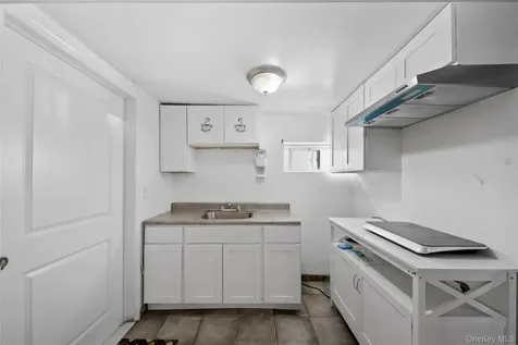 2710 Lurting Avenue Bronx NY 10469