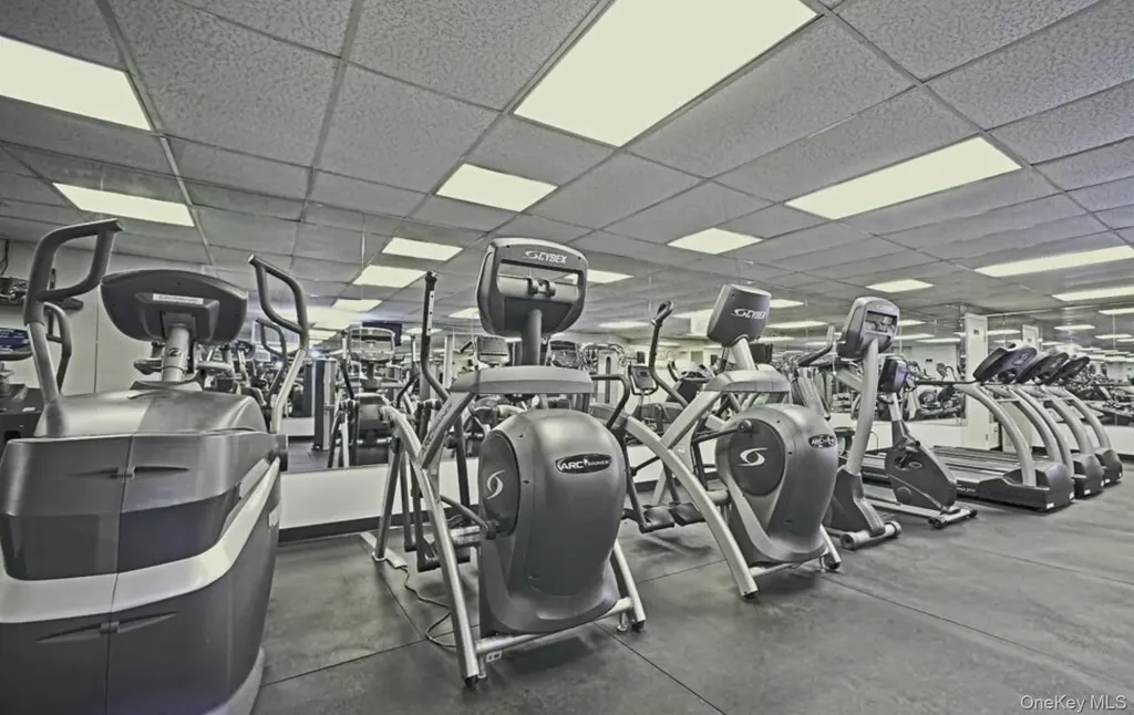 162-30 Powells Cove Boulevard Beechhurst NY 11357