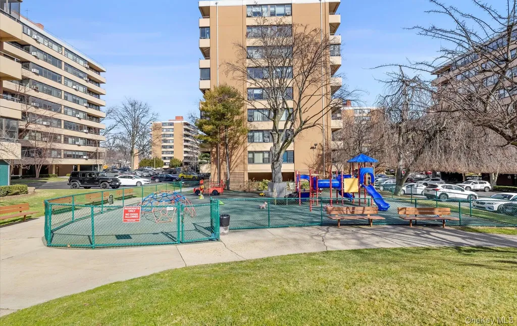 162-30 Powells Cove Boulevard Beechhurst NY 11357