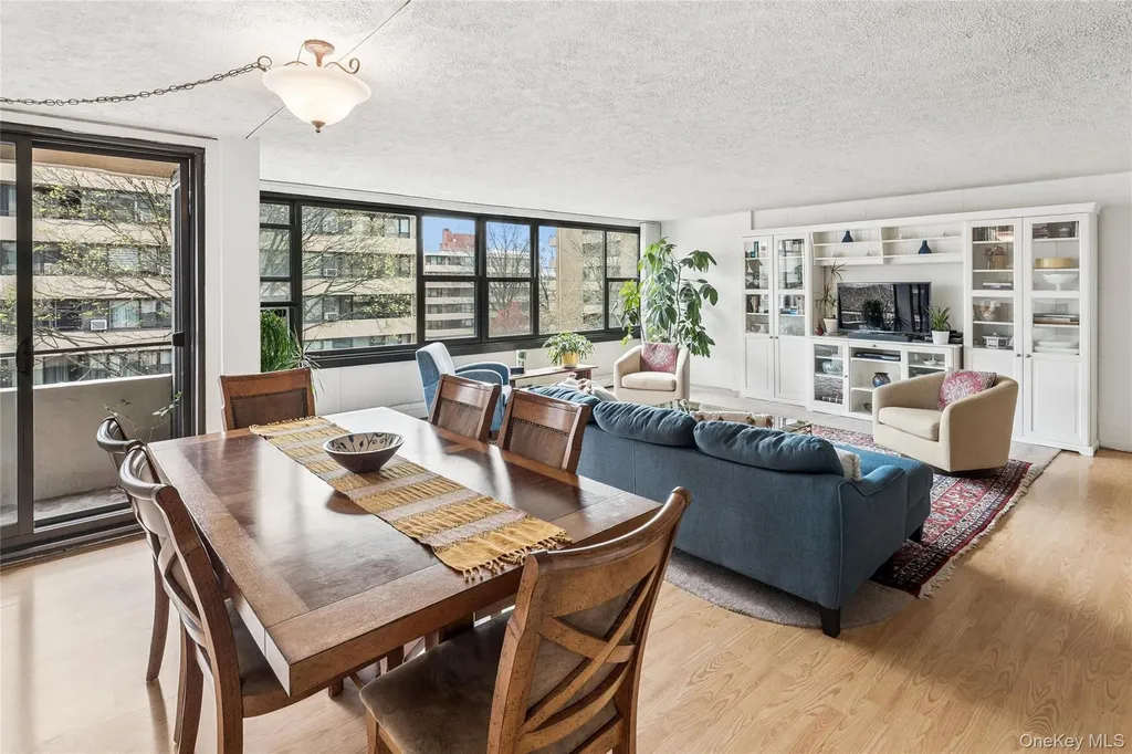162-30 Powells Cove Boulevard Beechhurst NY 11357