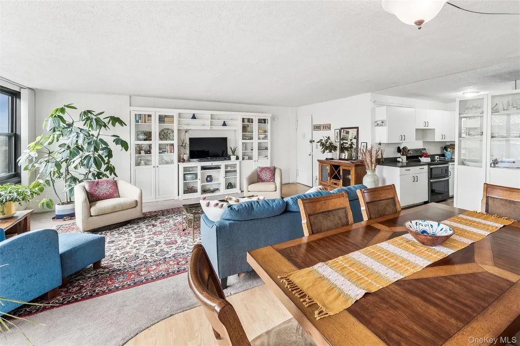 162-30 Powells Cove Boulevard Beechhurst NY 11357