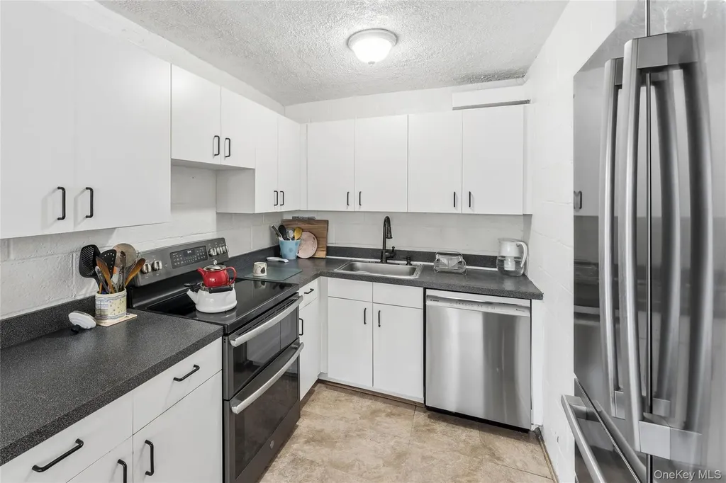 162-30 Powells Cove Boulevard Beechhurst NY 11357