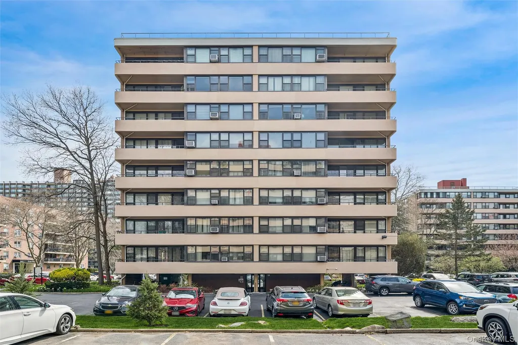 162-30 Powells Cove Boulevard Beechhurst NY 11357