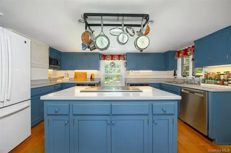212 Pleasant Ridge Road Poughquag NY 12570