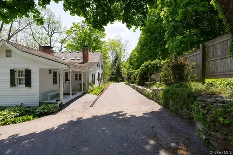 212 Pleasant Ridge Road Poughquag NY 12570