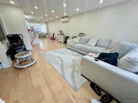 13762 70th Road Kew Garden Hills NY 11367
