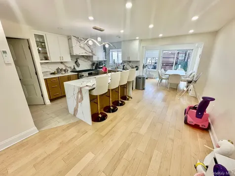 13762 70th Road Kew Garden Hills NY 11367