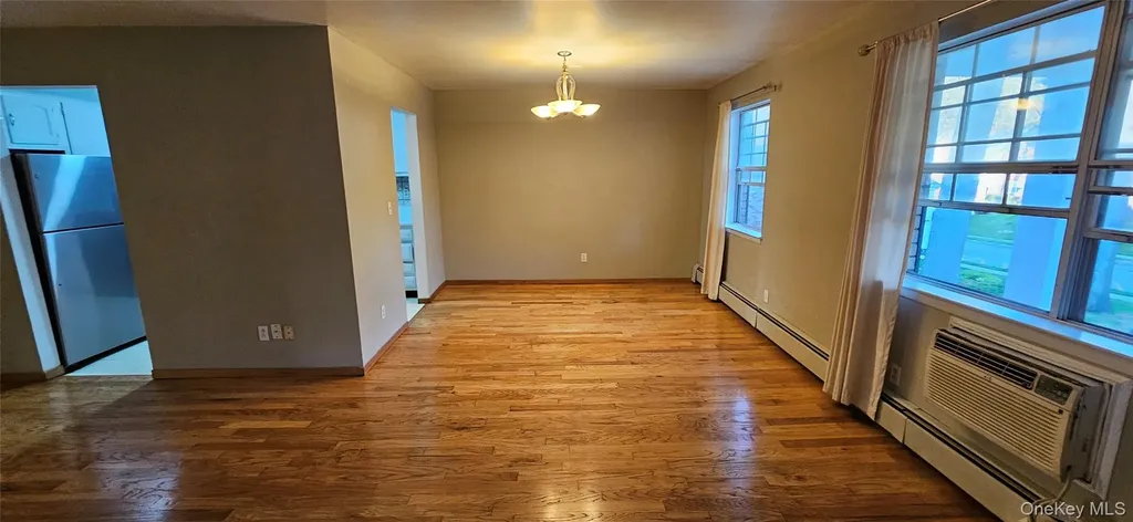 276 Parkside Drive Suffern NY 10901
