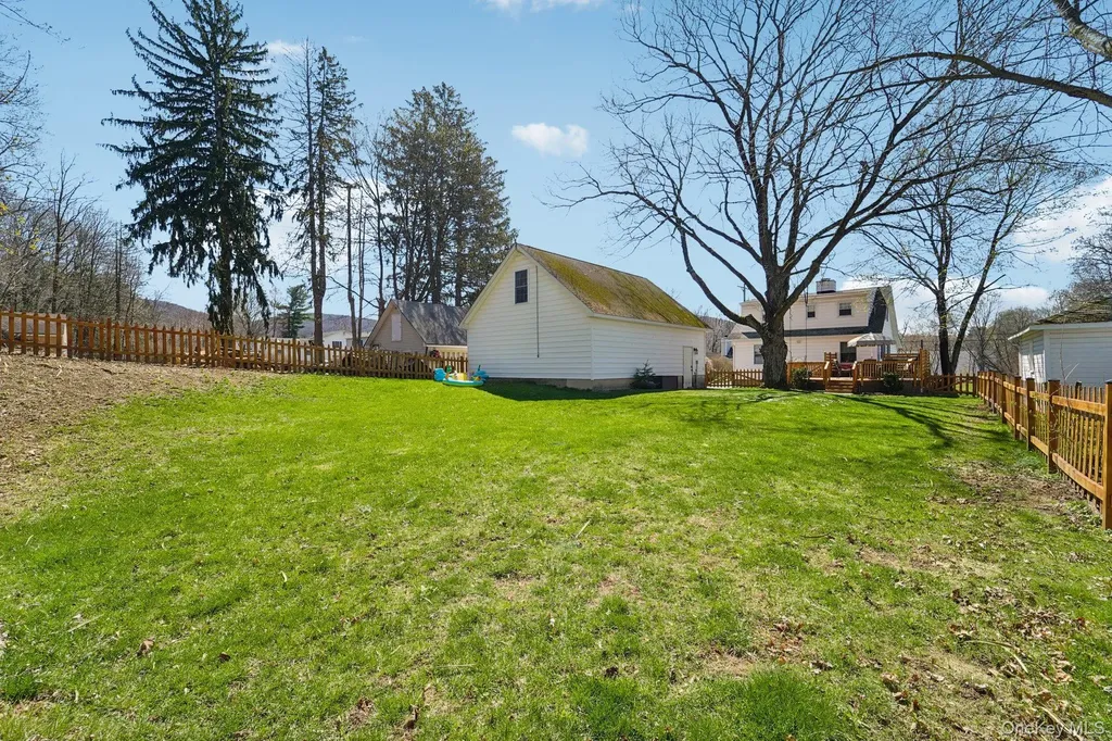 15 Rose Place Central Valley NY 10917