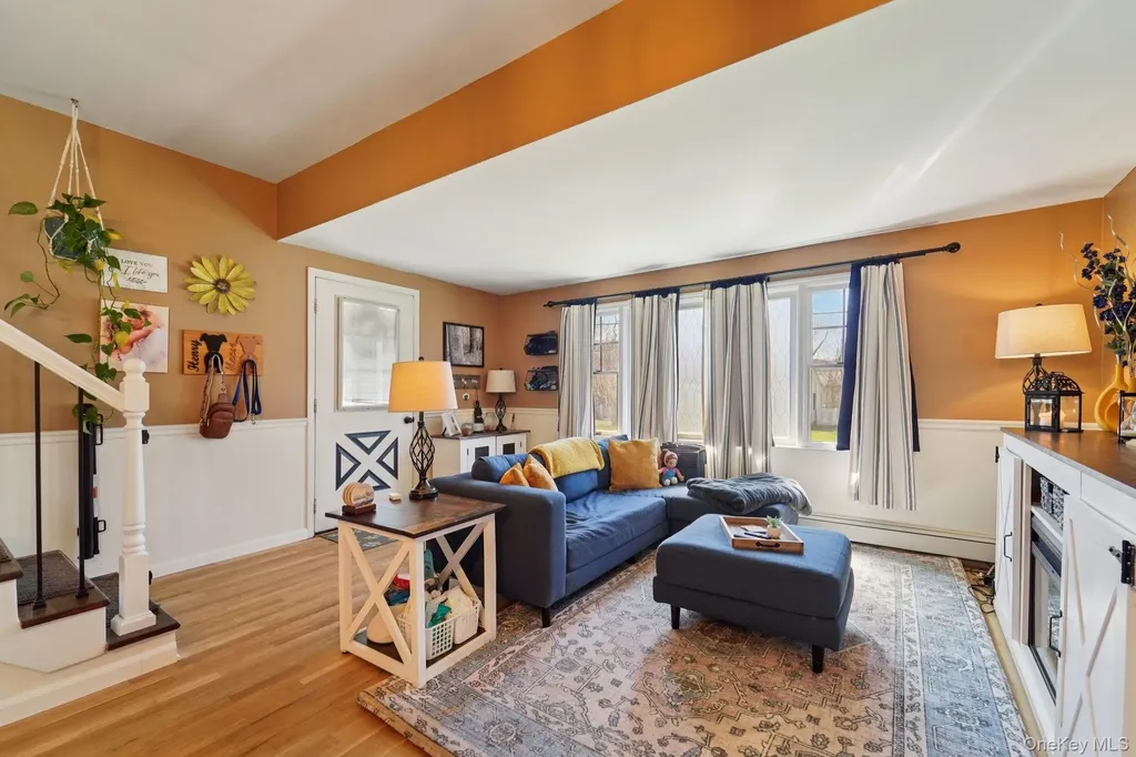 15 Rose Place Central Valley NY 10917
