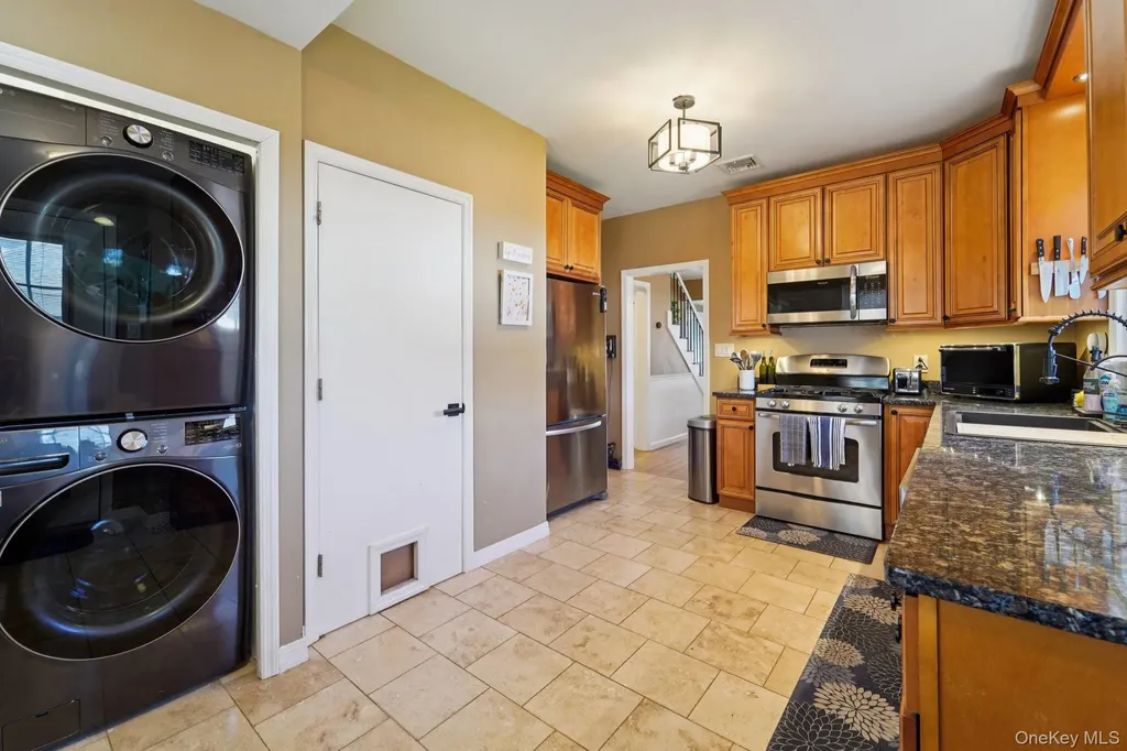 15 Rose Place Central Valley NY 10917