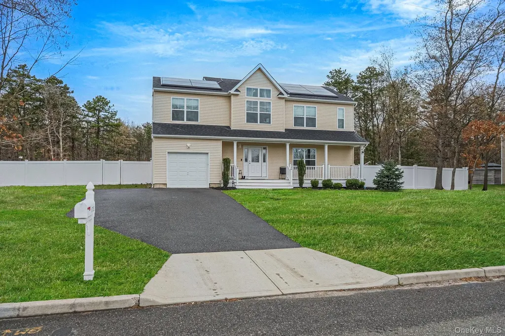 1703 Fire Avenue Medford NY 11763