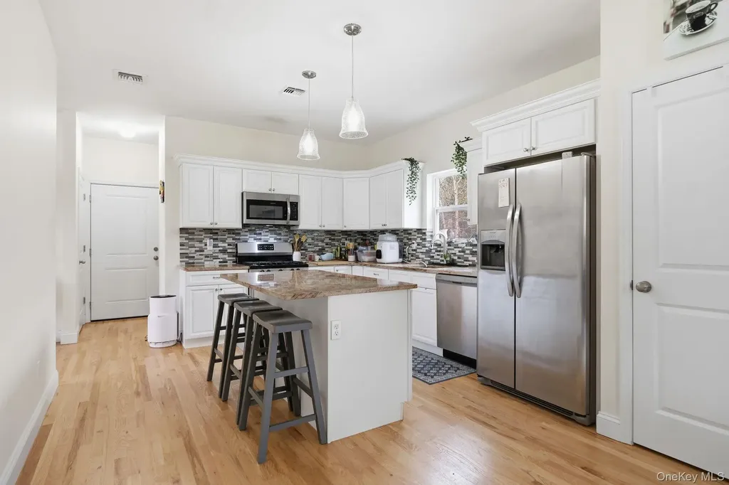 1703 Fire Avenue Medford NY 11763