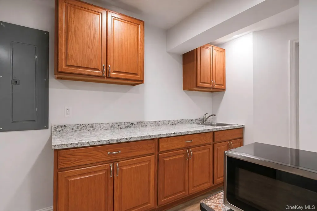 1703 Fire Avenue Medford NY 11763