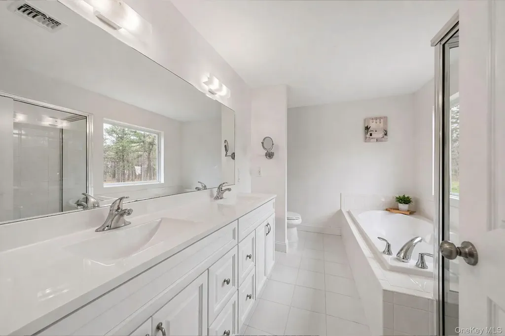 1703 Fire Avenue Medford NY 11763