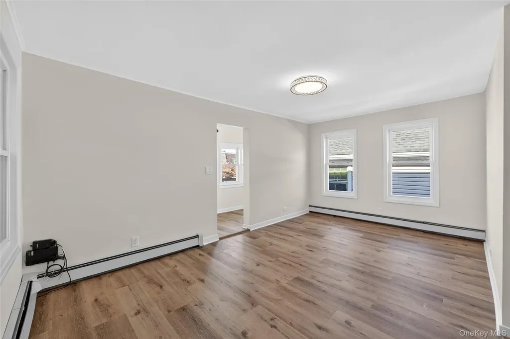84 E Pine Street Long Beach NY 11561