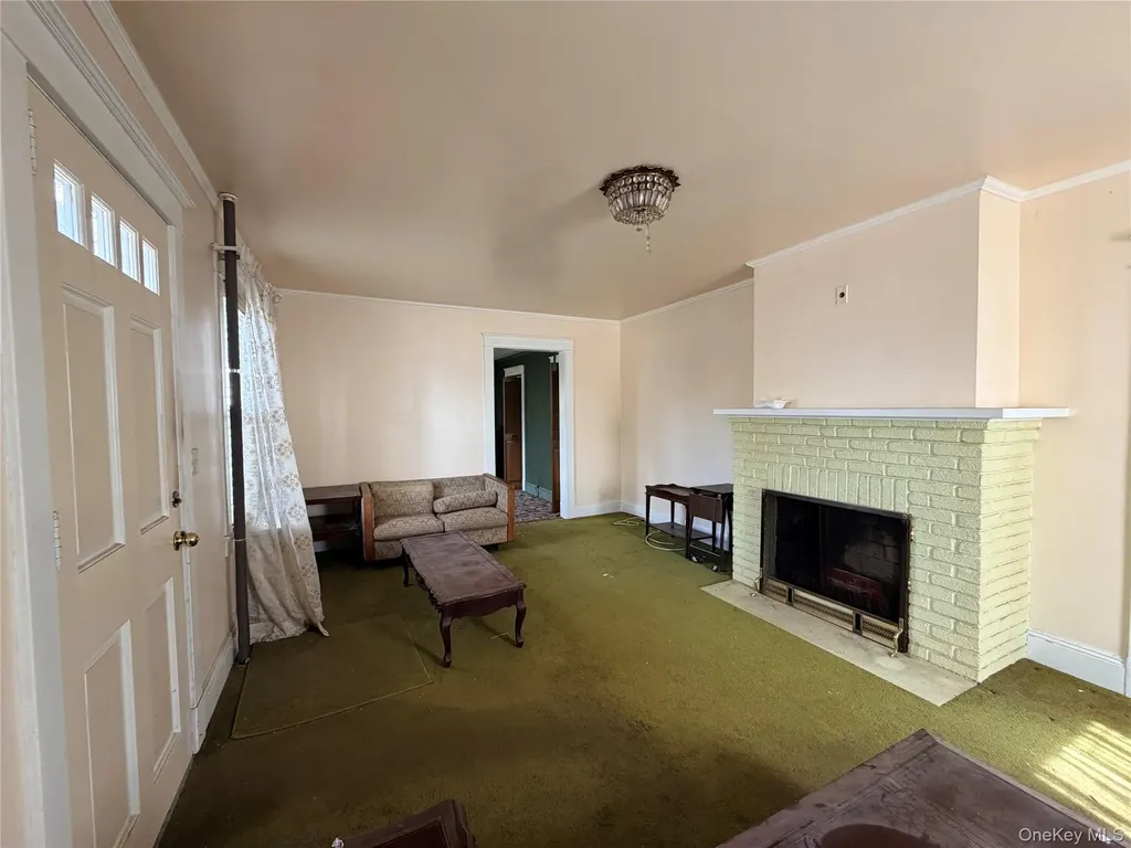 245 Woodbury Road Hicksville NY 11801