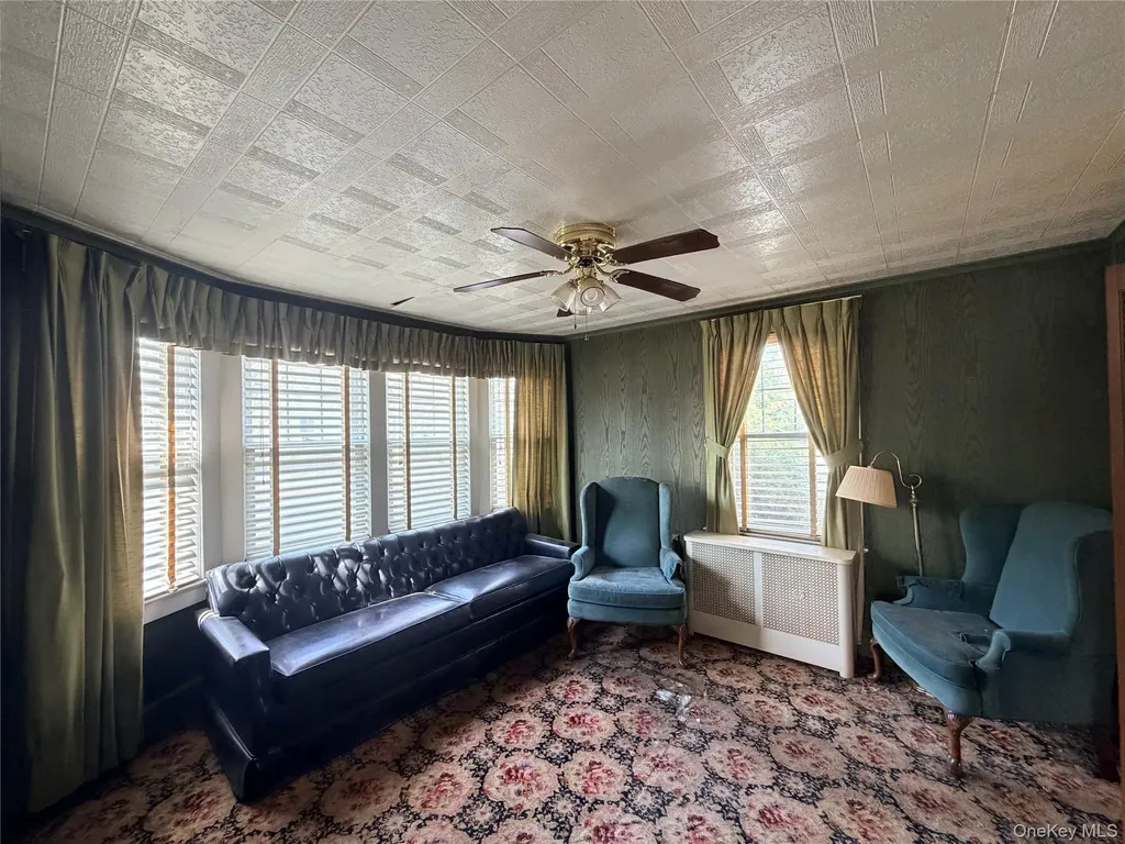 245 Woodbury Road Hicksville NY 11801