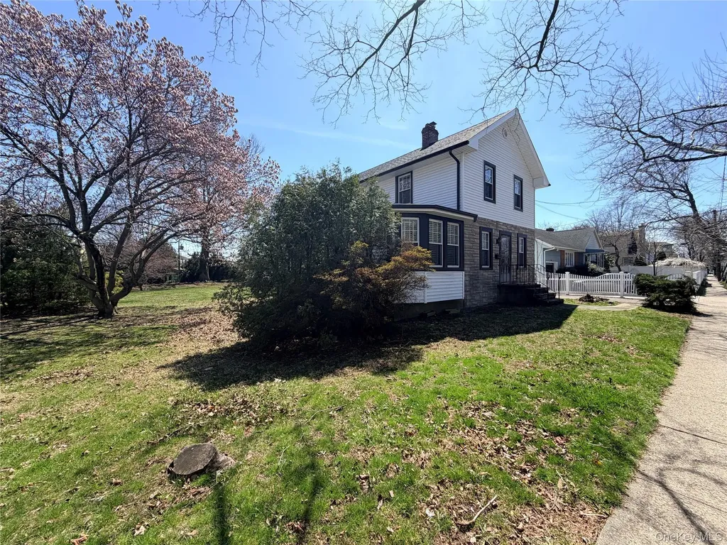 245 Woodbury Road Hicksville NY 11801