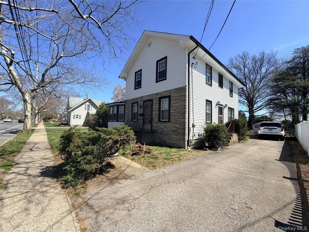 245 Woodbury Road Hicksville NY 11801