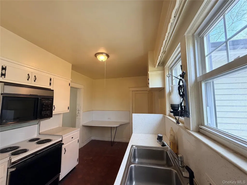 245 Woodbury Road Hicksville NY 11801