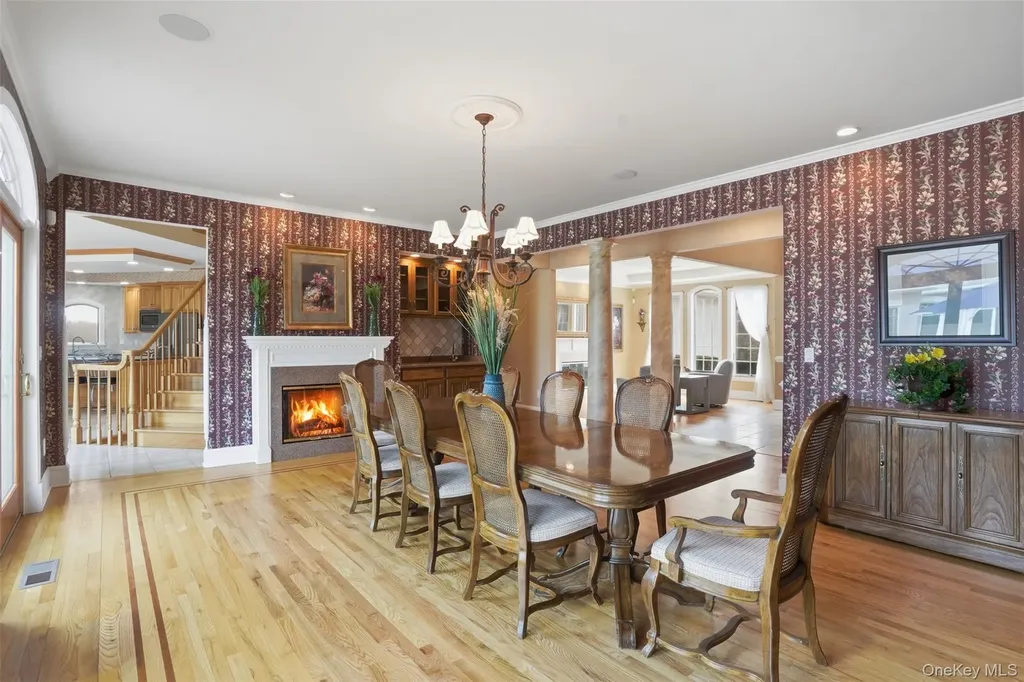 17 Forrest Way Poughkeepsie NY 12603