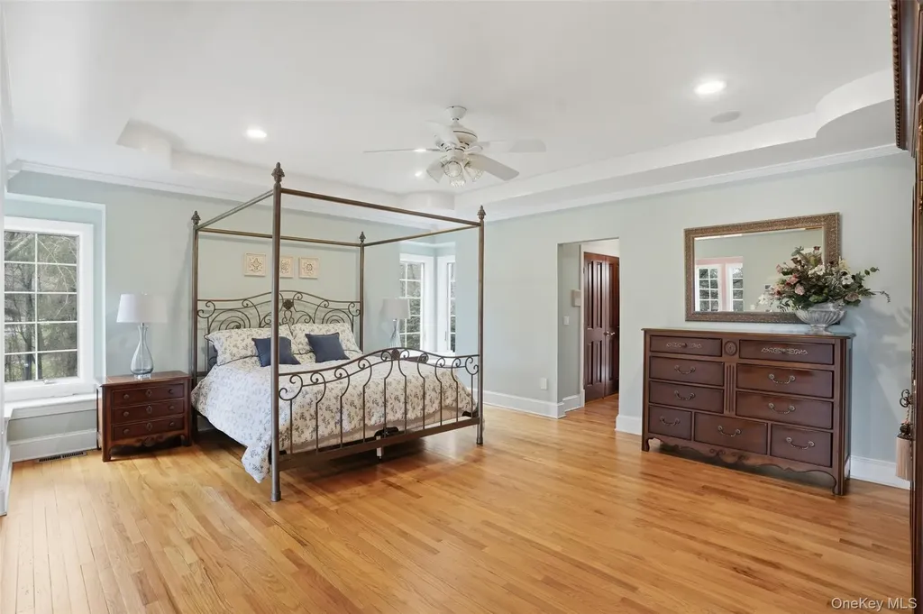 17 Forrest Way Poughkeepsie NY 12603
