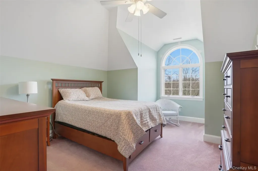 17 Forrest Way Poughkeepsie NY 12603
