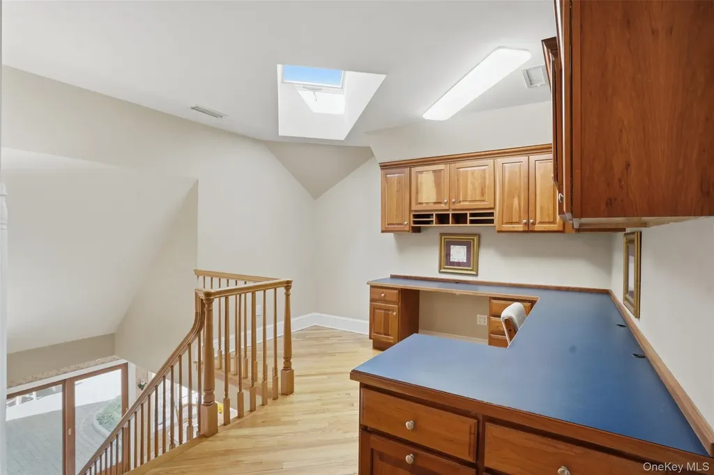 17 Forrest Way Poughkeepsie NY 12603