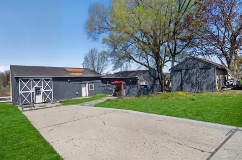 261 Bullville Road Montgomery NY 12549