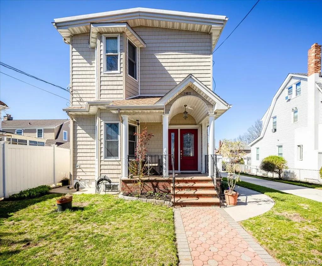 14811 10th Avenue Whitestone NY 11357