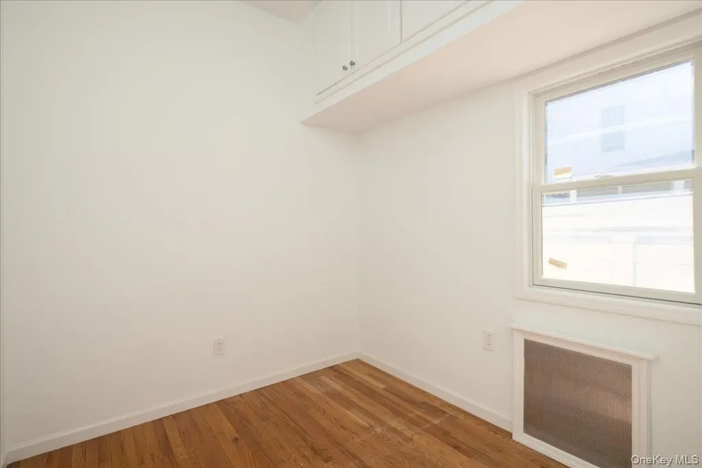 14811 10th Avenue Whitestone NY 11357