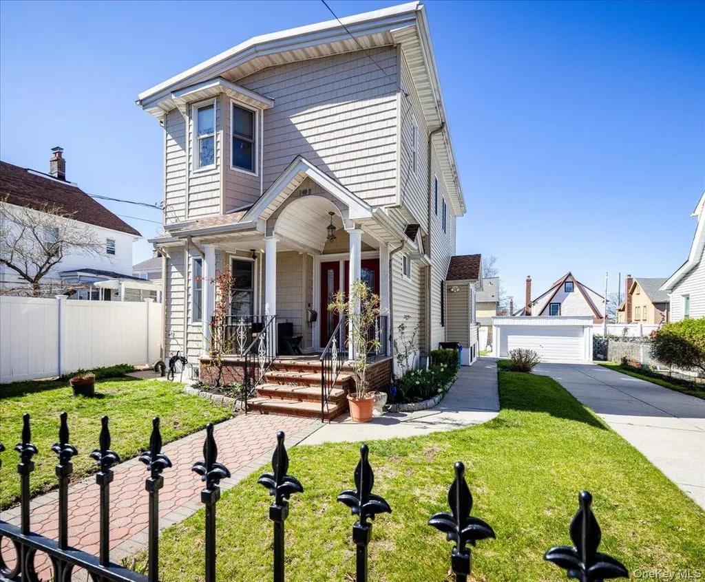 14811 10th Avenue Whitestone NY 11357